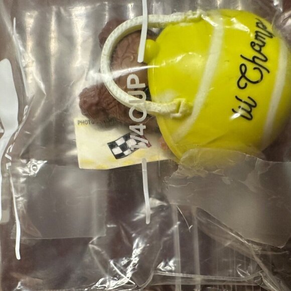 LOL Surprise Doll Series 3 Lil Sisters Lil COURT CHAMP Confetti Baby Toy Gifts - Picture 5 of 5